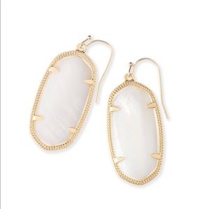 Kendra Scott Elle Gold Drop Earrings- White Pearl